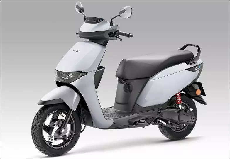 honda activa electric scooter: Honda launches Activa E, QC1 electric  scooters in India. Check featues and other details - The Economic Times